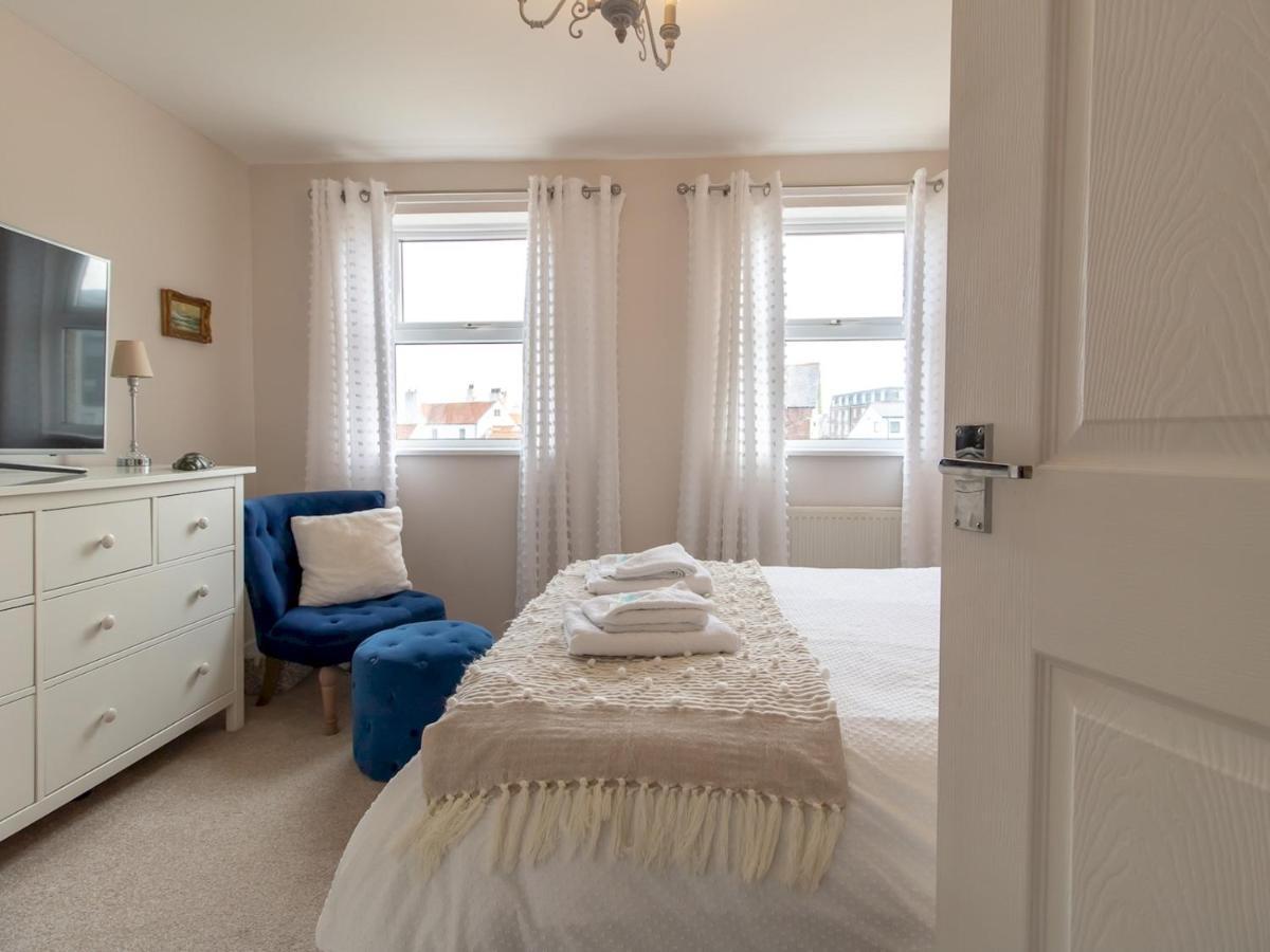 Pass The Keys Cosy Seaside Home With Free Parking North Shields Exterior photo